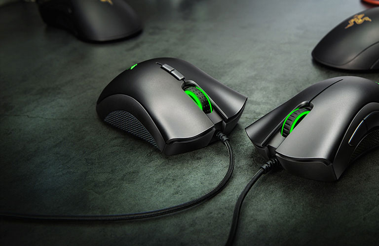Razer DeathAdder Essential - Купить киберспортивную мышь в RazerStore