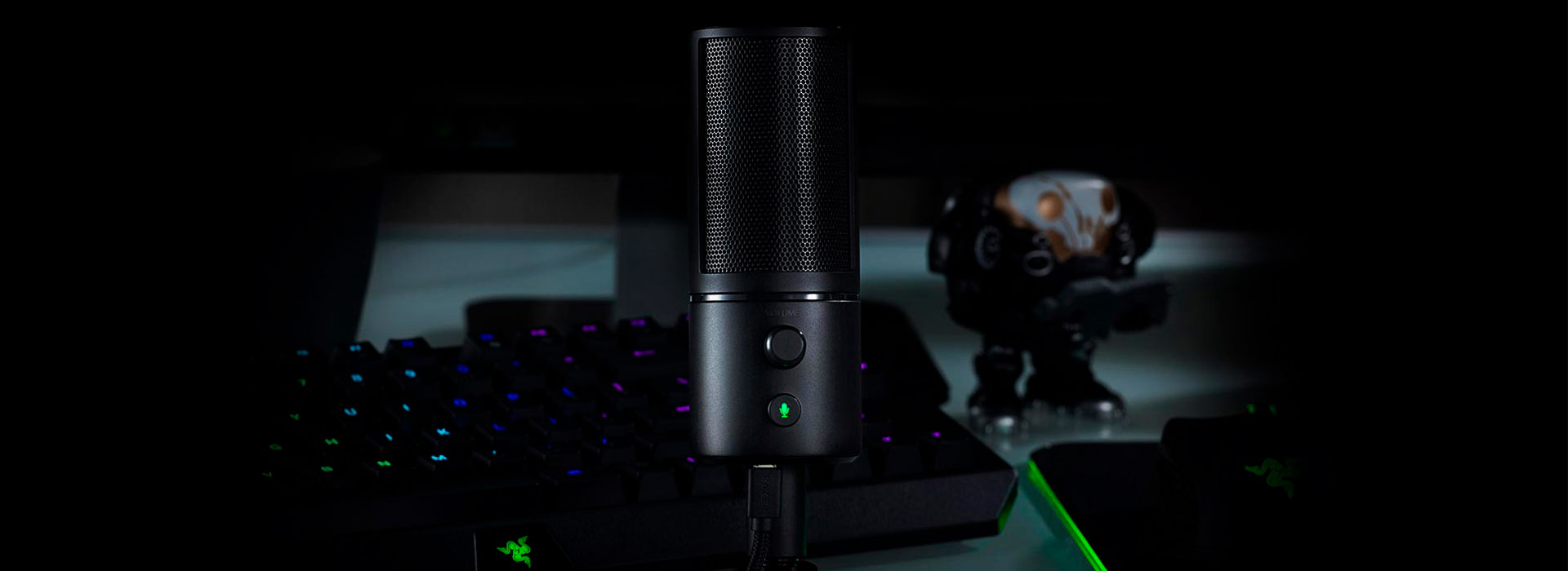 Razer Seiren X - купить геймерский кардиоидный микрофон для ПК на razer.ru