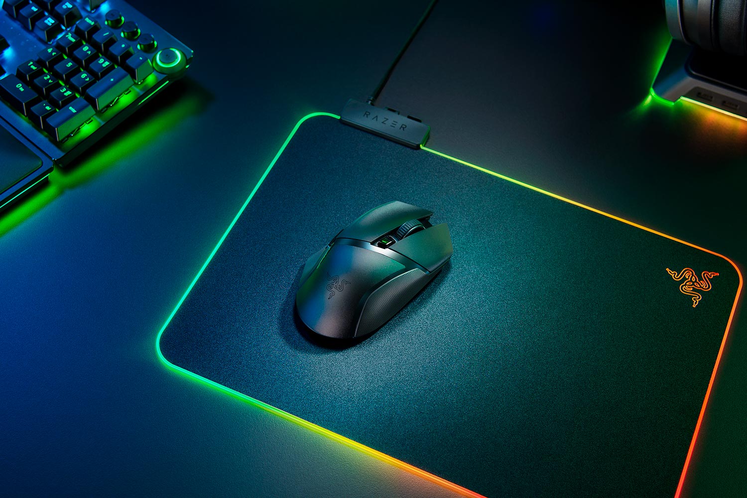 Razer Basilisk X HyperSpeed - купить новую беспроводную мышь на razer.ru