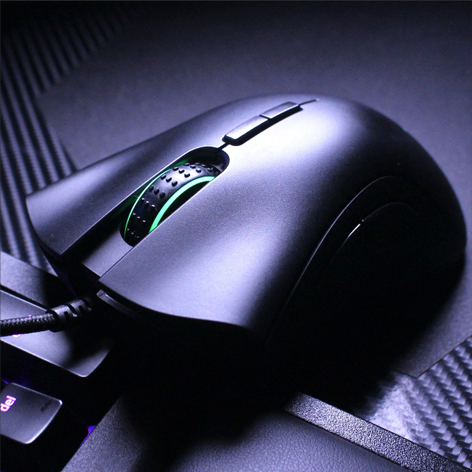 Фото 3 Легендарная киберспортивная мышь семейства Razer Deathadder