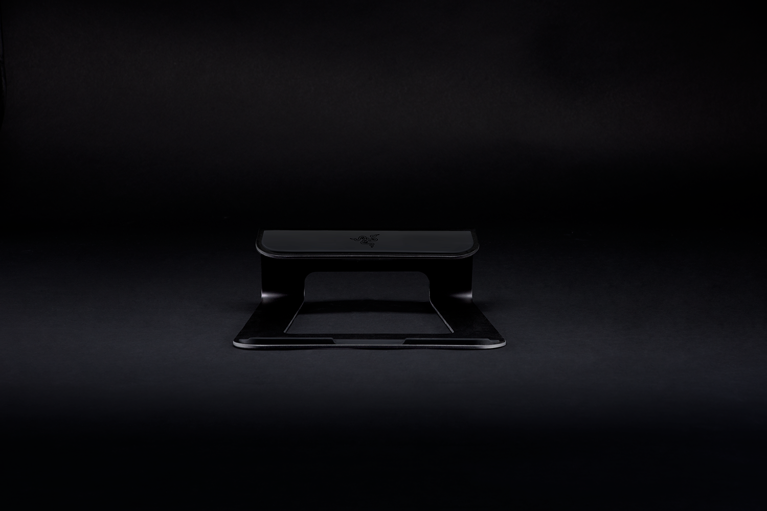 Razer Laptop Stand - Фото 5 Подставка под ноутбук Razer Laptop Stand