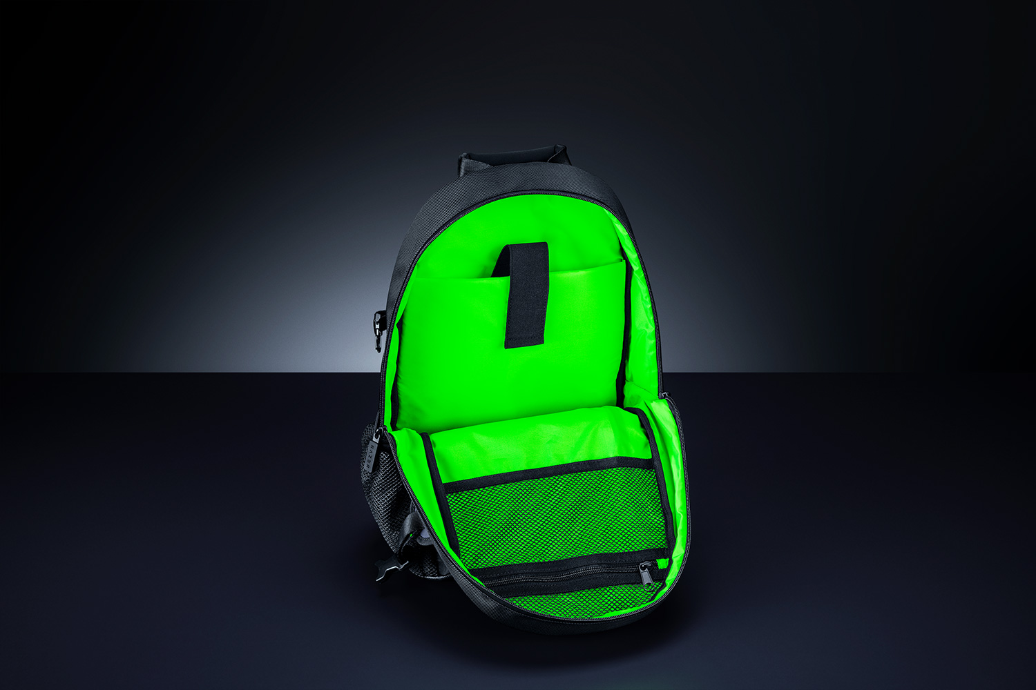 Razer Rogue Backpack 13.3" V3 - Фото 4 Razer Rogue Backpack 13.3" V3
