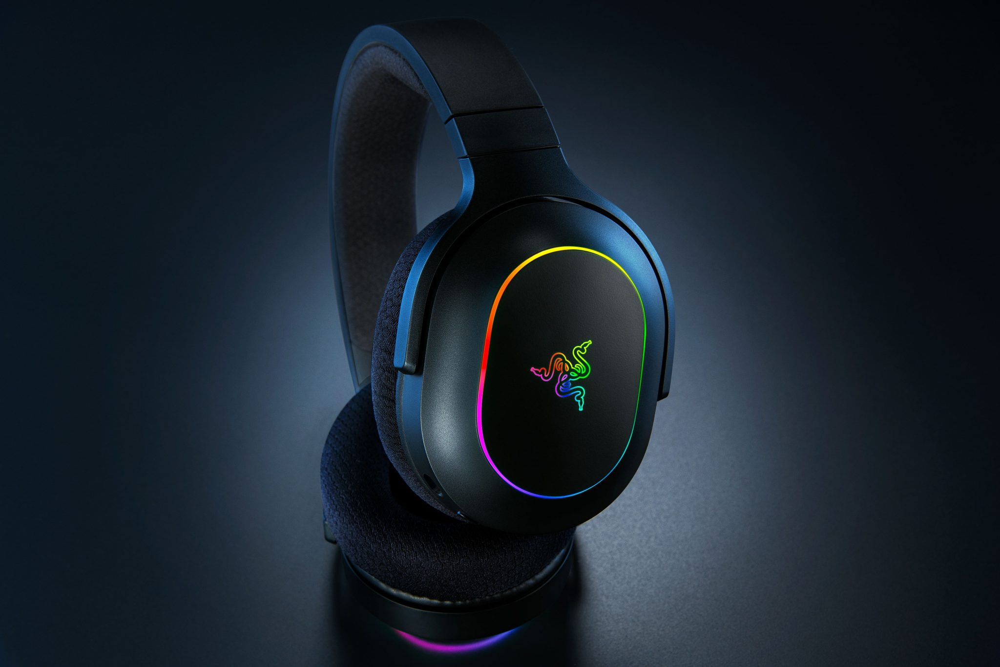 Динамическая подсветка Razer Barracuda X Chroma