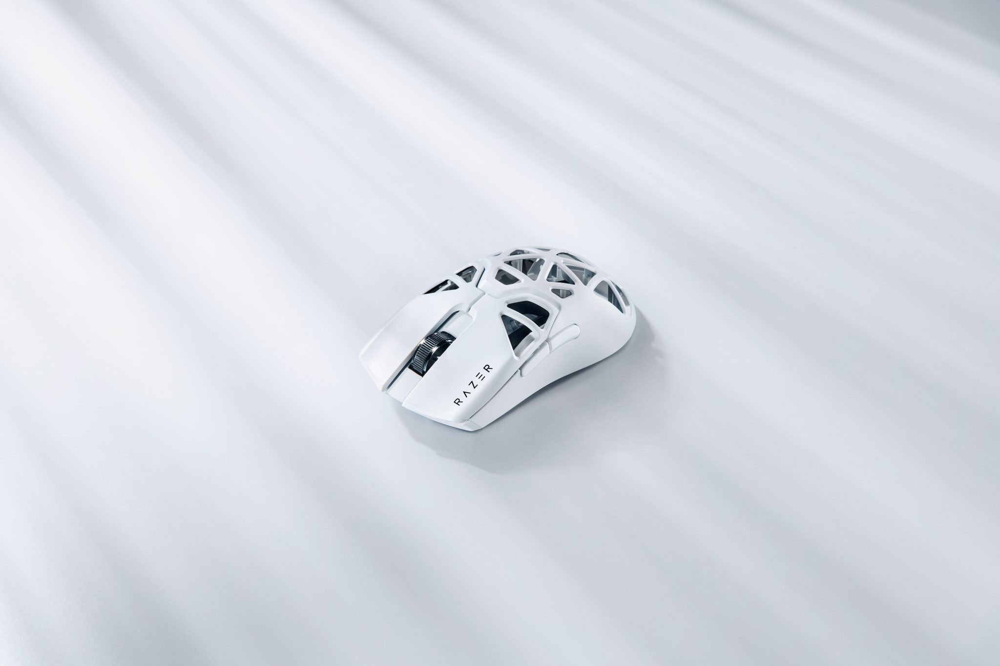 Сверхлегкая игровая мышь Razer Viper Mini Signature Edition, White