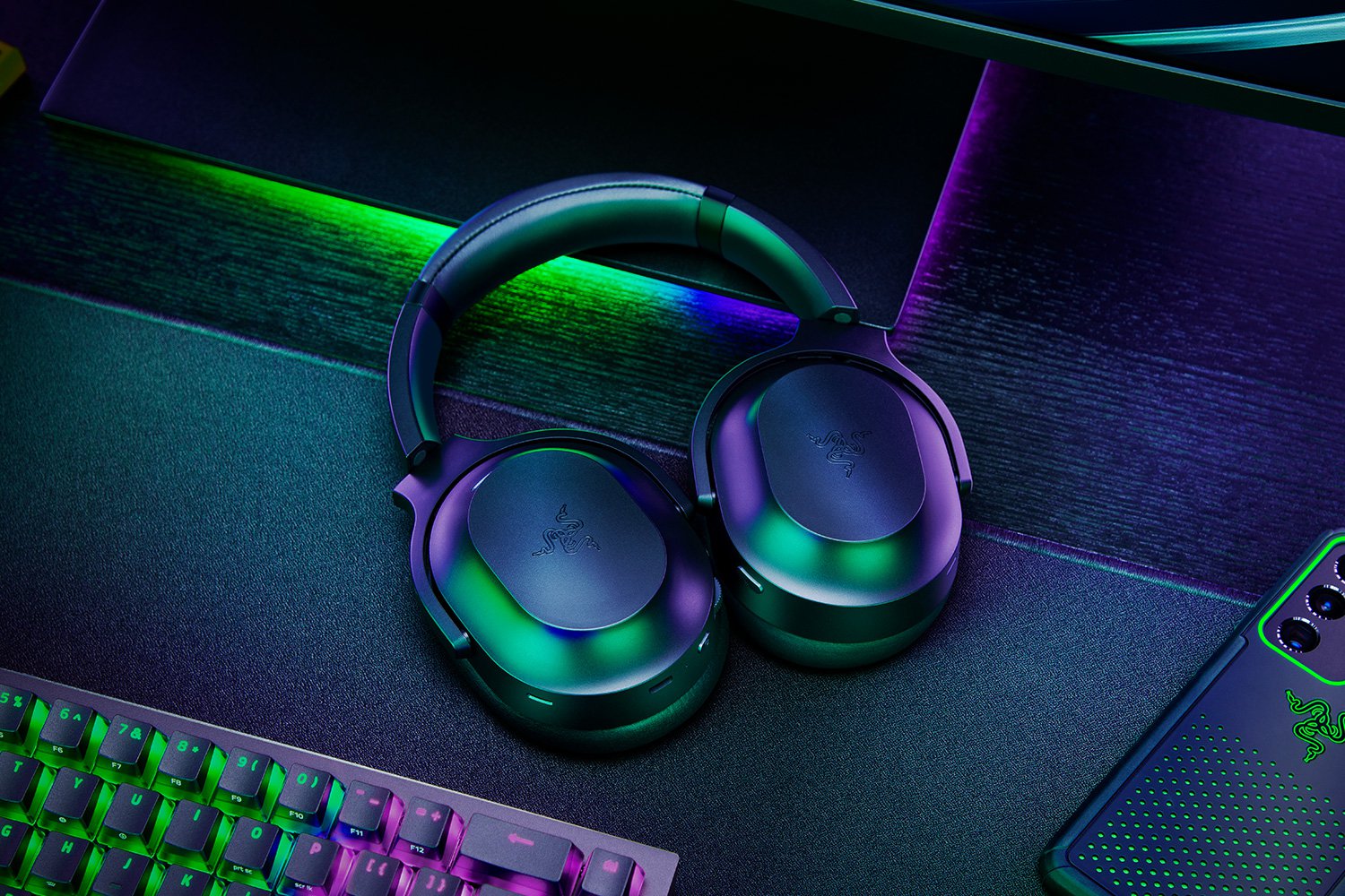 Razer Barracuda Pro — Купить беспроводную гарнитуру с ANC на Razer.ru