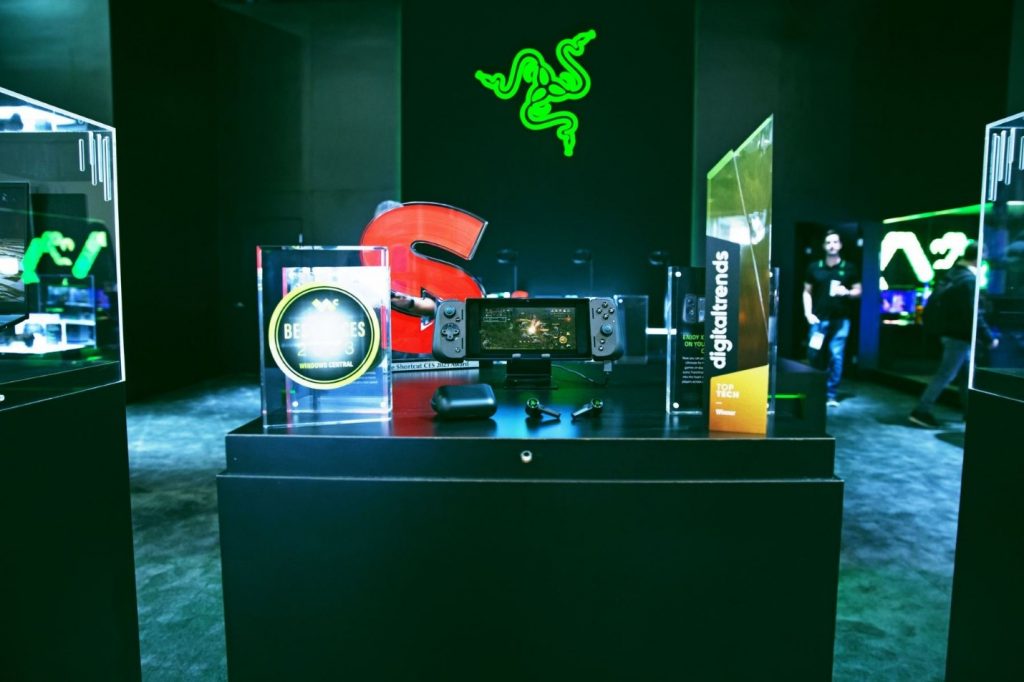 Razer начинает 2023 год в качестве ведущего бренда игровой индустрии, завоевавшего множество наград
