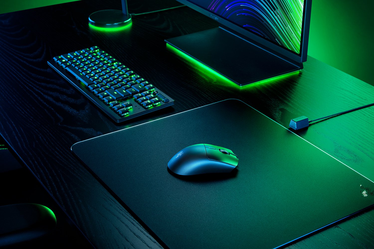 Игровая мышь Razer Viper V3 HyperSpeed (RZ01-04910100-R3M1)