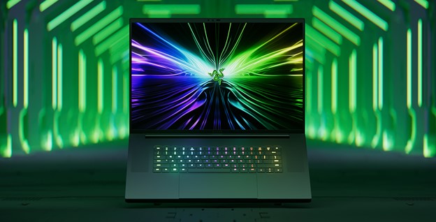 игровой ноутбук Razer Blade 18 2024