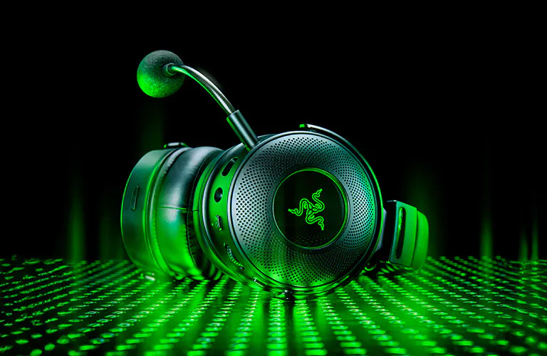 HyperSense c Razer Nari Ultimate