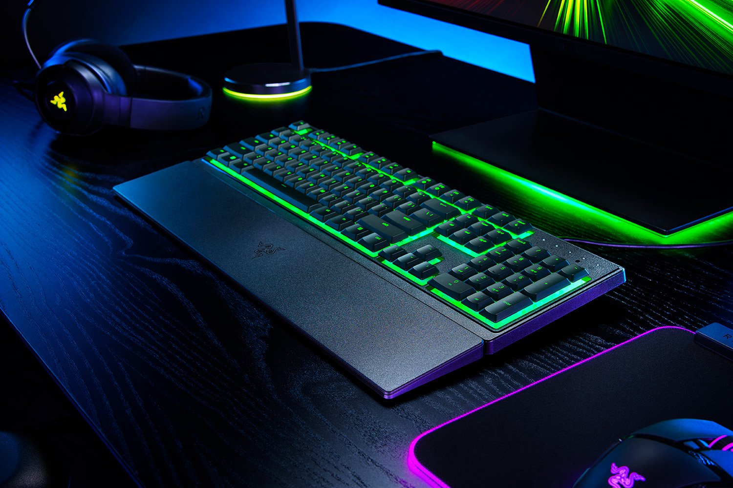 Клавиатура рейзер. Рейзер клавиатура мембранная. Razer Ornata v3 x. Рейзер в 3. Razer клавиатура мембранная 